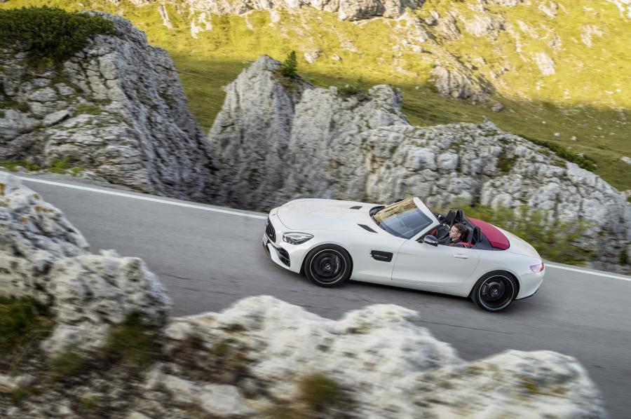  Mercedes-AMG GT Roadster 2016 года  (NA) (фото 4 из 59)